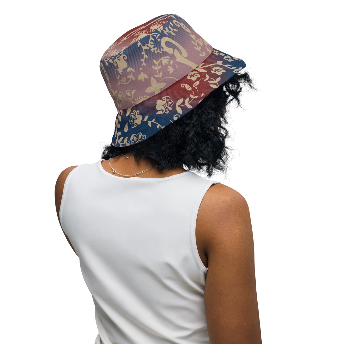 Reversible bucket hat